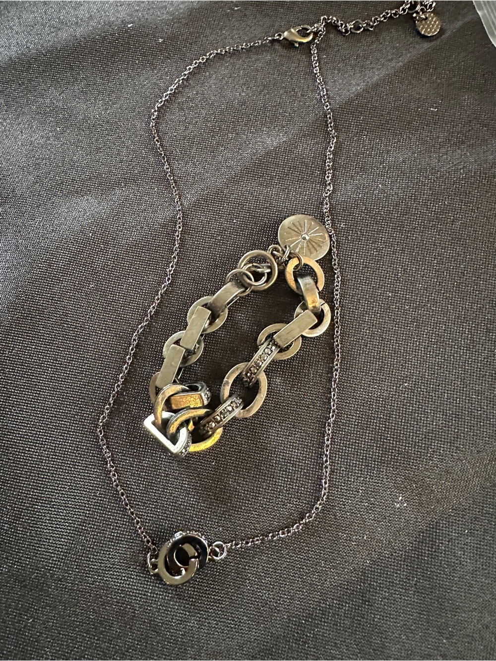 Marlyn Schiff jewelry set
Black Chain Necklace w/ matching chunky bracelet